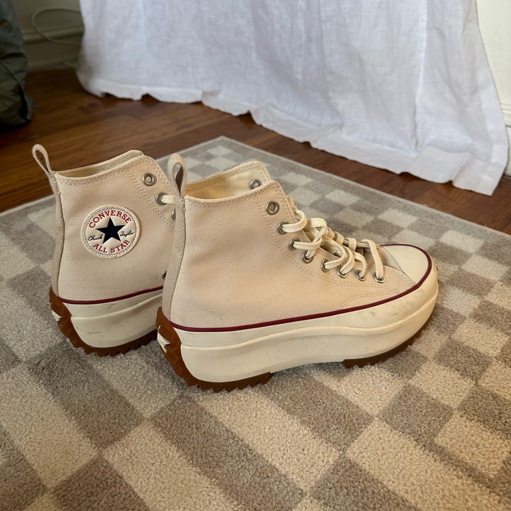 Platform Converse